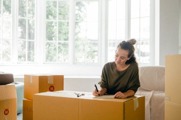 Packing a Shipping Container Like an Expert | Betta Storage